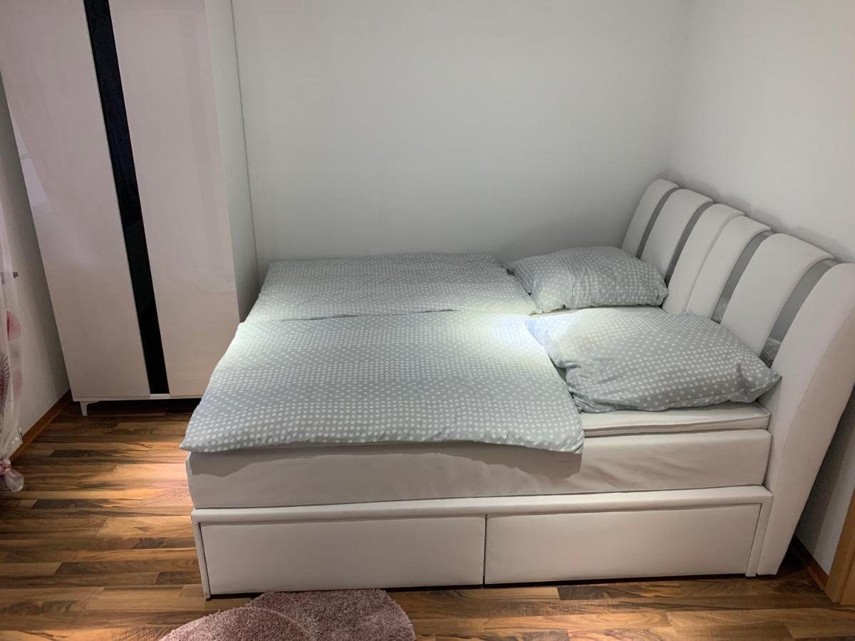 Katis'Apartment Диц Екстериор снимка